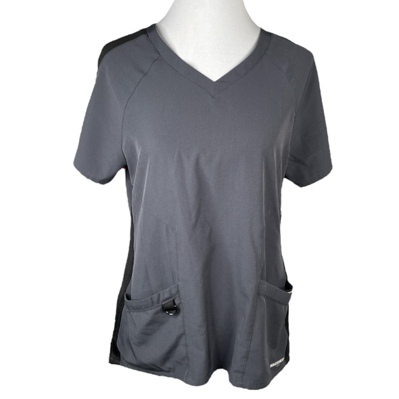 Sketchers by Barco V Neck Scrubs Top Gray Size Medium - Picture 1 of 8